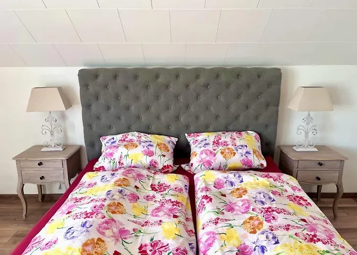 בית נופש Haus Caroline *