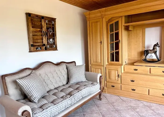 Haus Caroline בית נופש Hallschlag